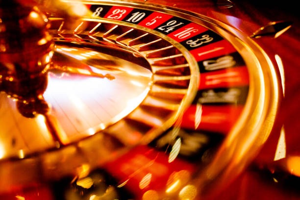 hurdle live baccarat table with card dealing and real-time player interaction